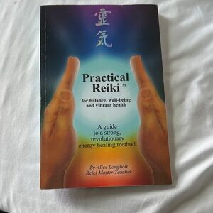 Practical Reiki by Alice Langholt - Rainbow Cover